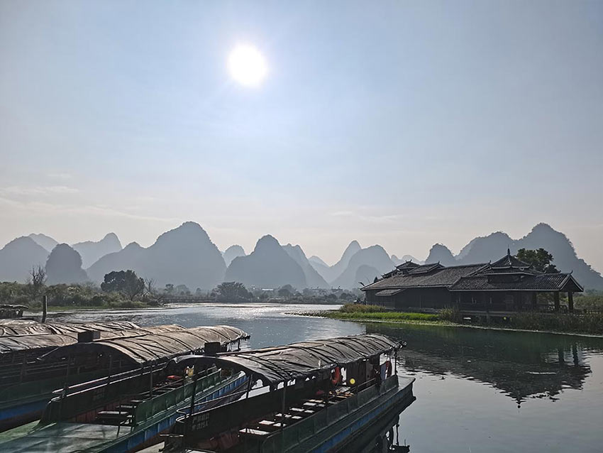 賞山悅水·擁抱自然——蜜桃AV在线免费播放2020金秋陽朔之旅